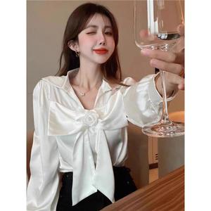 เสื้อเชิ้ต ดีไซน์ย้อนยุค สำหรับผู้หญิง คอลเลคชั่นฤดูใบไม้ผลิและฤดูใบไม้ร่วงใหม่ปี 2025 มีโบว์ แขนยาว คอวี แขนพัฟ สไตล์ฝรั่งเศส ท็อปส์ซู