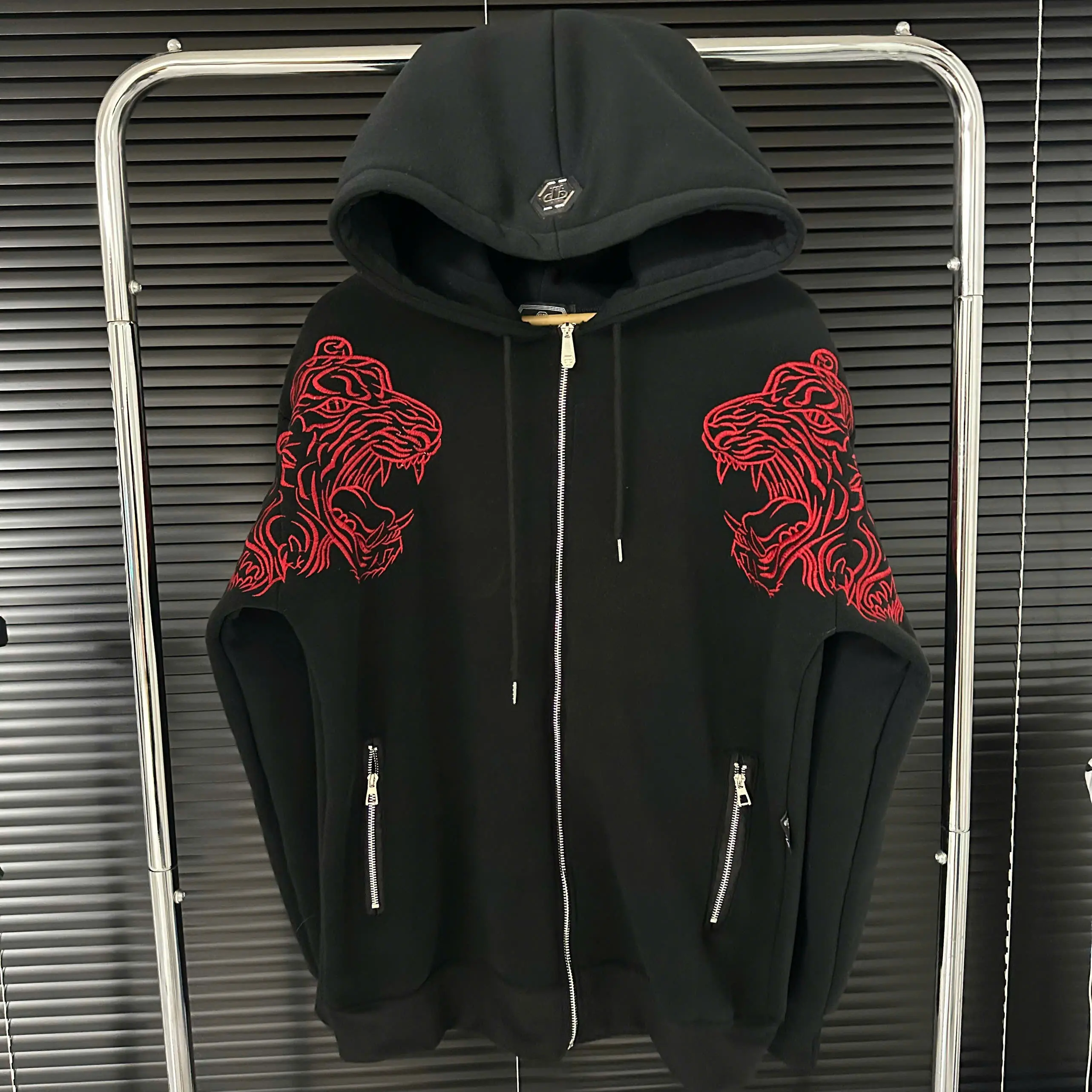 Áo Hoodie Khoá Phii Lipp Hổ Thêu Đỏ , Mũ 2 Lớp Chất Nỉ Bông Menswear Nam