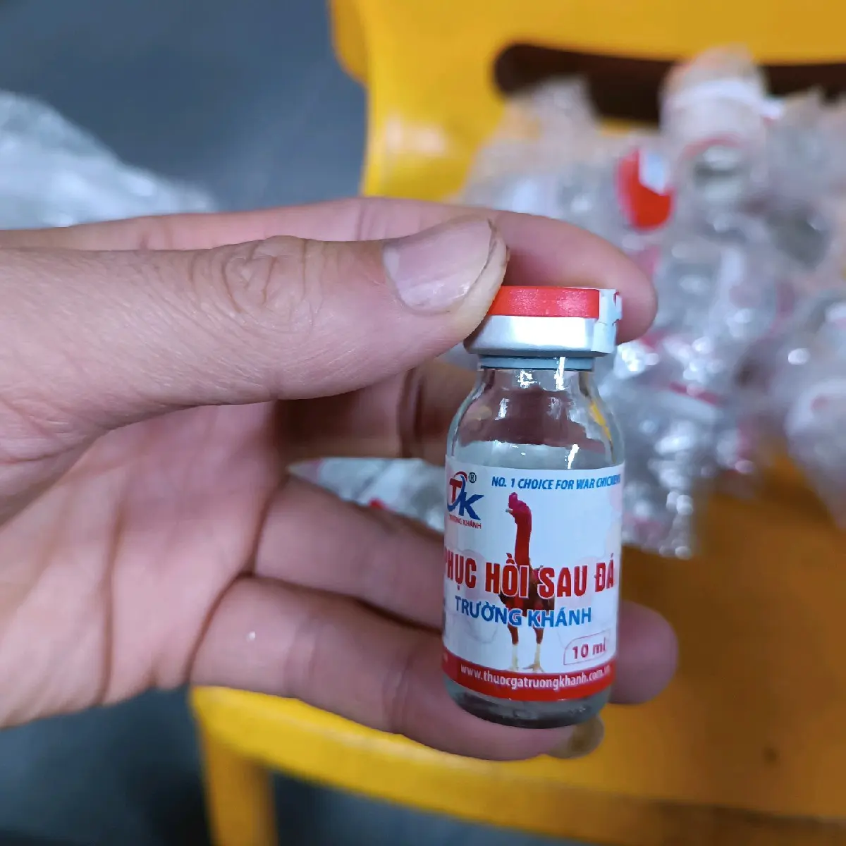Phục hồi sau đá Trường Khánh, tặng Xilanh tiêm