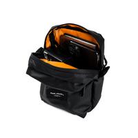 Gambar Amt_Cloth's - Tas Selempang Waterproof Sling Bag Phone Card Holder Penutup Resleting Rantie Series Pria Simple tali bisa diatur - HITAM dari Amt Cloths Officiall Store Kab. Garut 3 Tokopedia