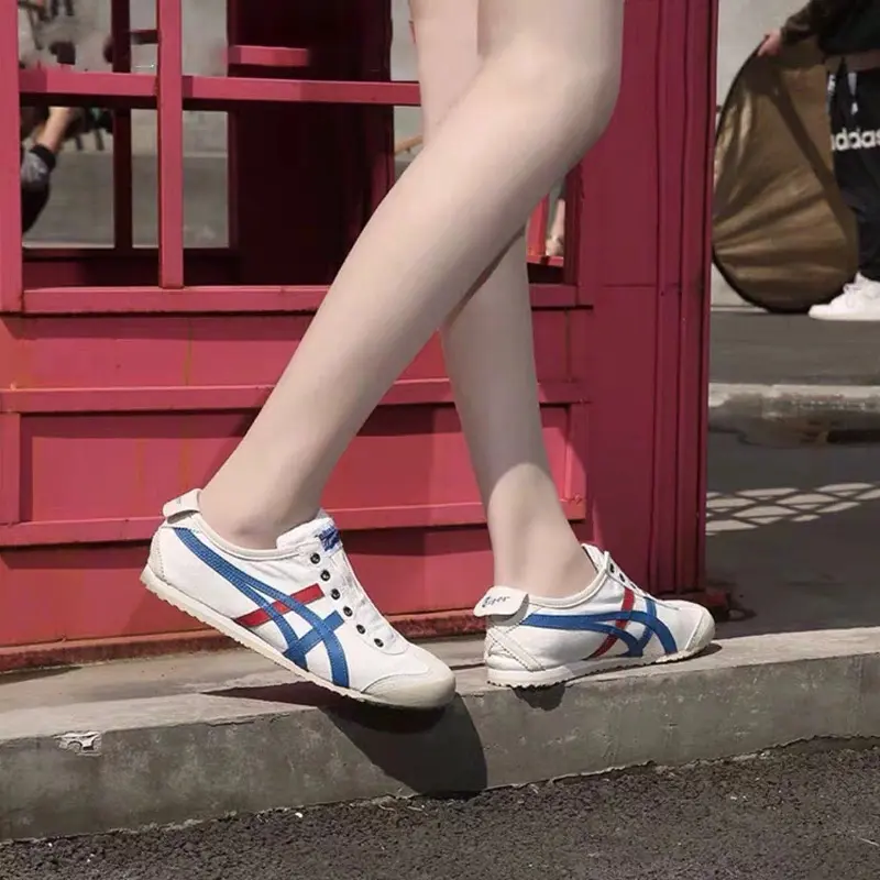 ShoesˉWhite blue red men's and women's casual sneakers small white shoes Tigerss canvas tide shoes Eu36-44
