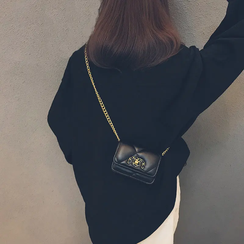 Internet Celebrity Messenger Bag Chain Mini Bag Women's Bag 2024 New Trendy Popular High-End Fashion All-Match Western Style