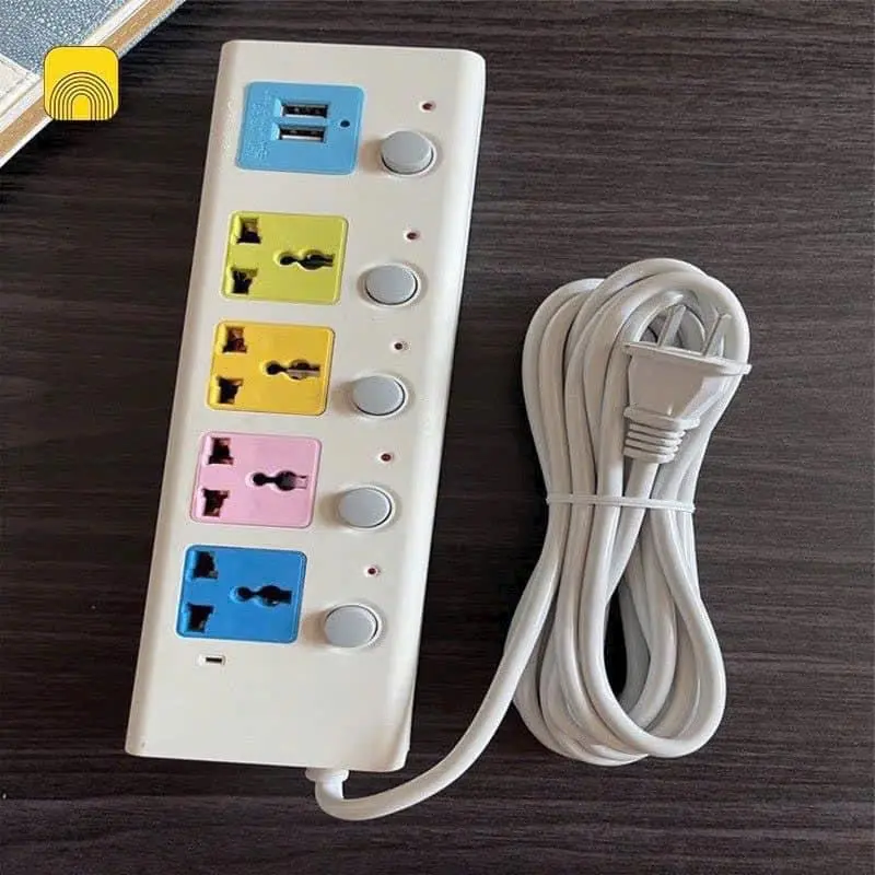 Ổ CẮM ĐIỆN dây 4met;    4 ổ cắm và 2 cổng USB để sạc điện thoại.   Sạc SIÊU NHANH công suất 2,4A ( trong khi đó sạc ip16 chỉ có 1A ) 5