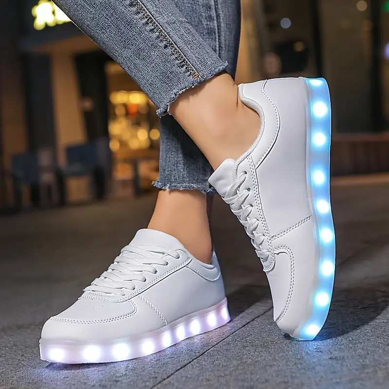 [Rechargeable LED Light Shoes] USB Rechargeable 450mAh LED Light-Up Skateboarding Shoes - Breathable Fabric Inner, Durable TPR Sole, All-Season Casual Sports Footwear 4