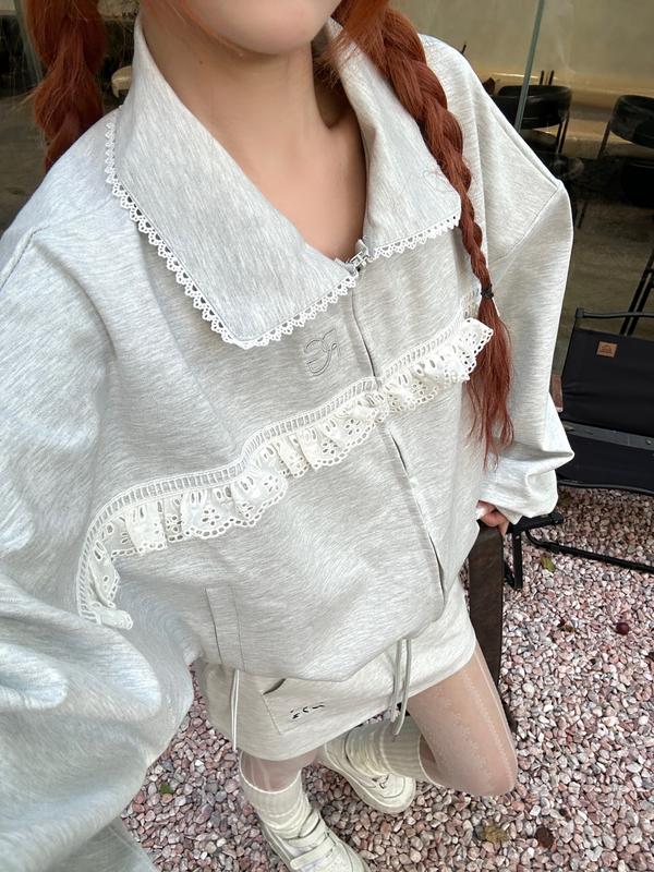 Áo khoác Cropped ren Tilla vải PCG form rộng nữ Regods - JACKET CROPPED REN TILLA