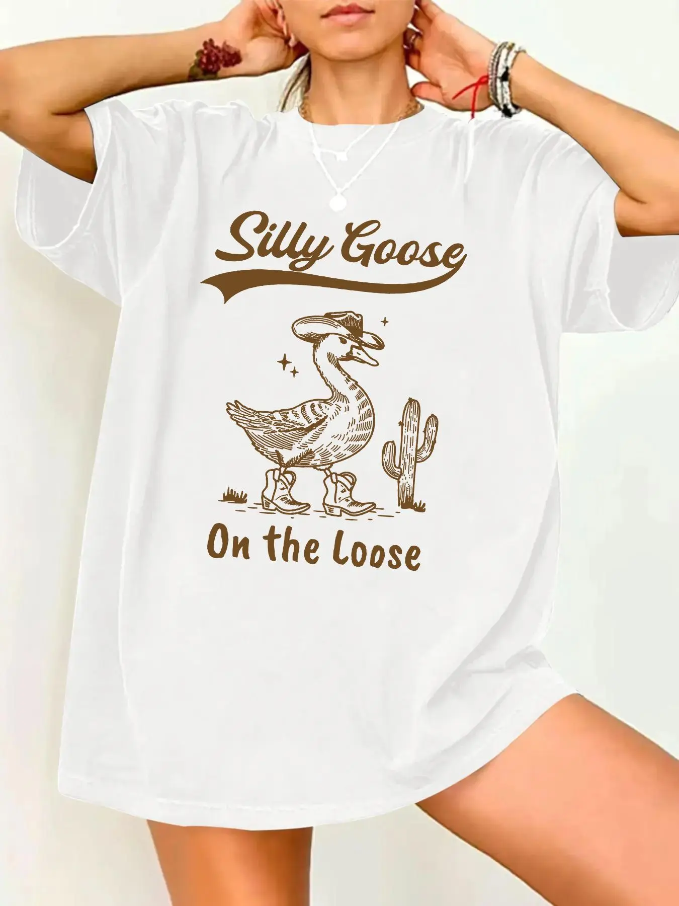 Women's Cartoon Goose Print Round Neck Tee, Fashion Casual Crew Neck T-Shirt for Daily Holiday Vacation Outdoor Wear, Ladies Clothes for All Seasons