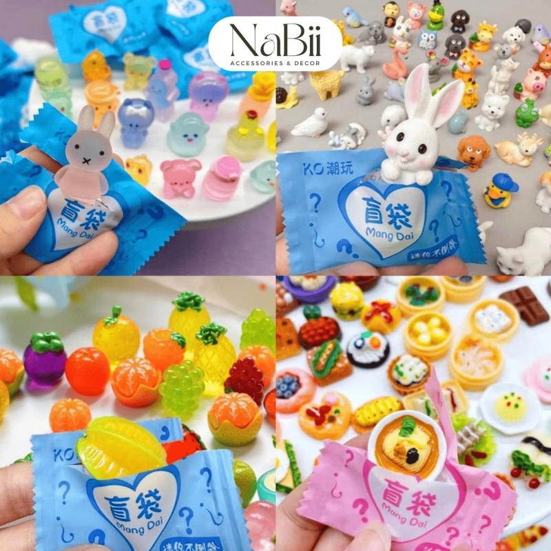   Tặng Keo  Combo 50 túi mù charm bất ngờ Túi bóc Kẹo Bí Mật Phát Sáng test Nhân Phẩm cho bé Đồ Chơi Toys Kem 