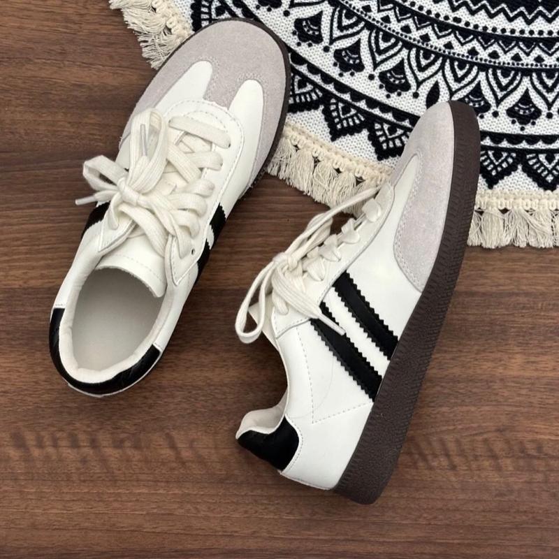 Giày thể thao nữ phối kẻ sọc đế 2cm siêu nhẹ êm chân