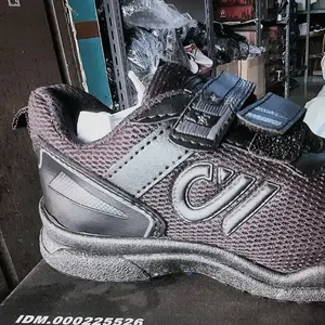 sepatu sekolah anak Hitam size 30 -37