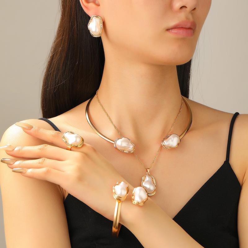 Southeast Asian Trend Baroque Irregular Pearl Set Jewelry for Women High-end Necklace Earrings Ring Bracelet Choker 1