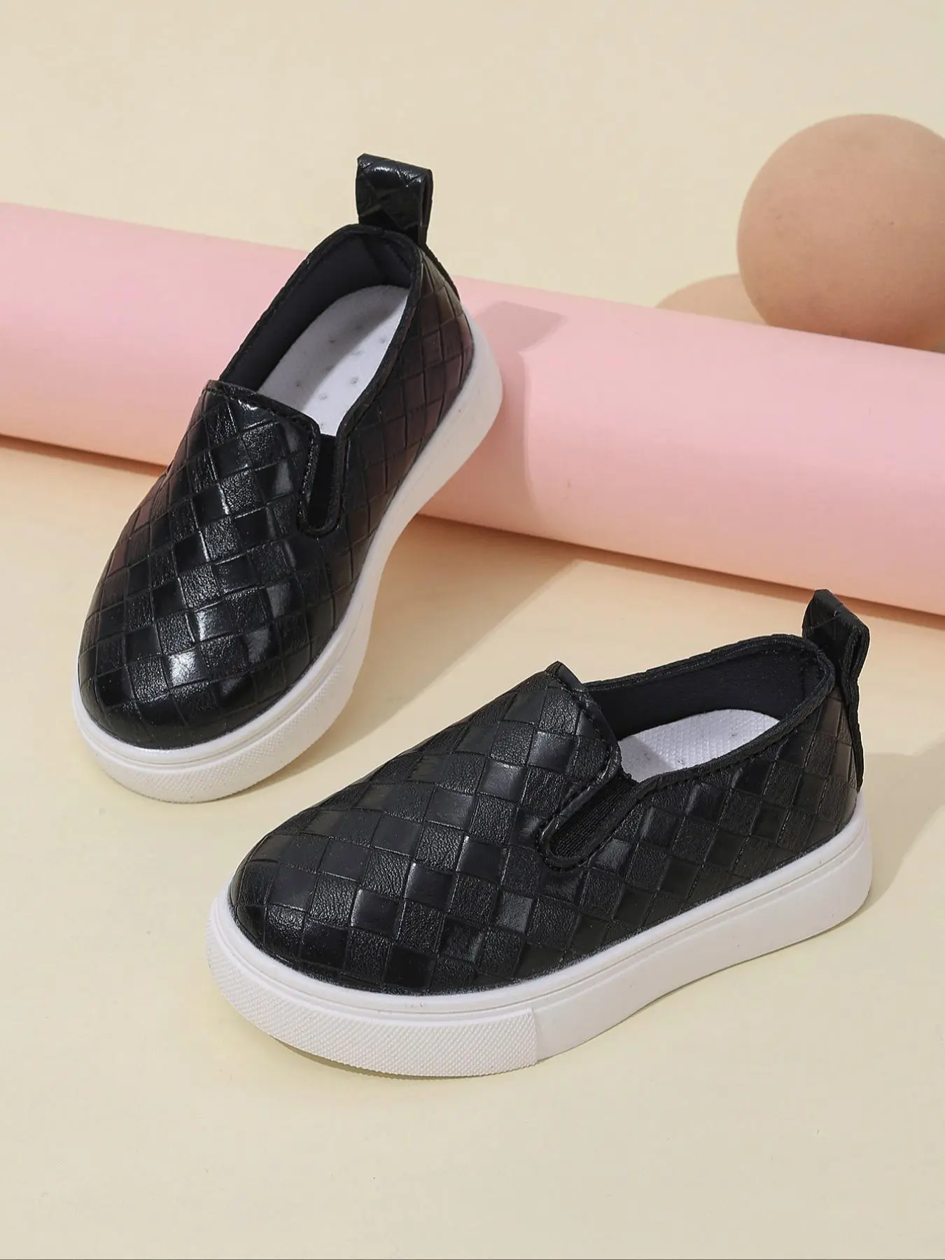 Boy's Solid Color Braid Design Slip on Sneakers, Casual Comfortable Breathable Sports Shoes, Fashionable Sneakers for Daily Wear