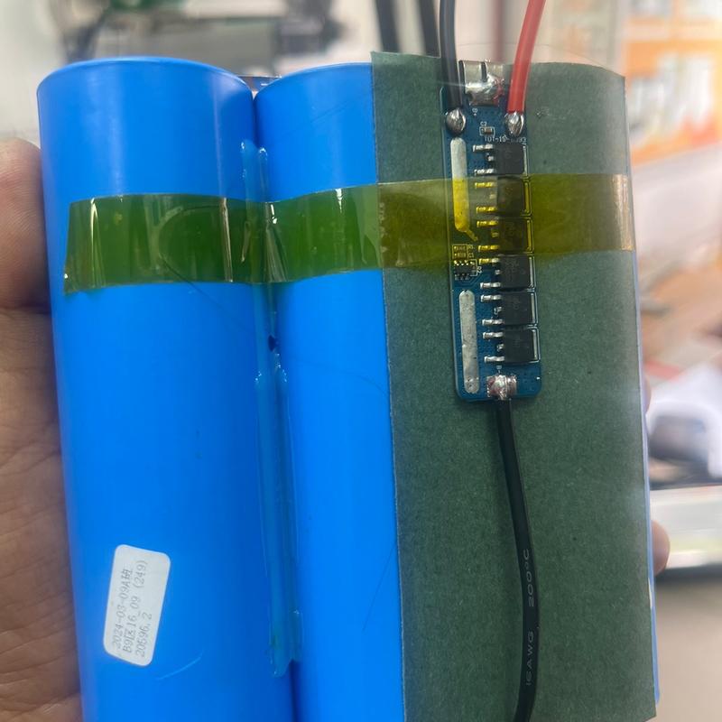 PIN Sắt LFP 3.2v Thay Cho Đèn Năng Lượng Mặt Trời 0