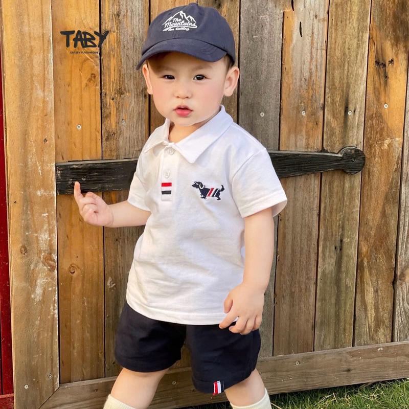 TABY Set cộc polo thêu chú cún chất liệu áo polo co giãn thoáng mất phối quần kaki mềm mịn cho bé trai 8-25kg B259
