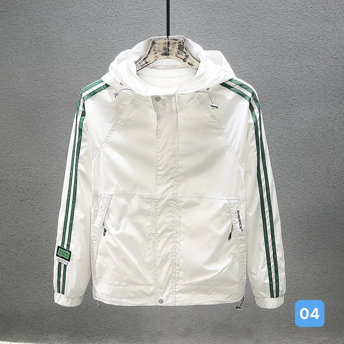 Áo khoác dù nam, mã 04 áo gió nam màu trắng kẻ sọc chất liệu vải dù 2 lớp phong cách thời trang Menswear Jacket