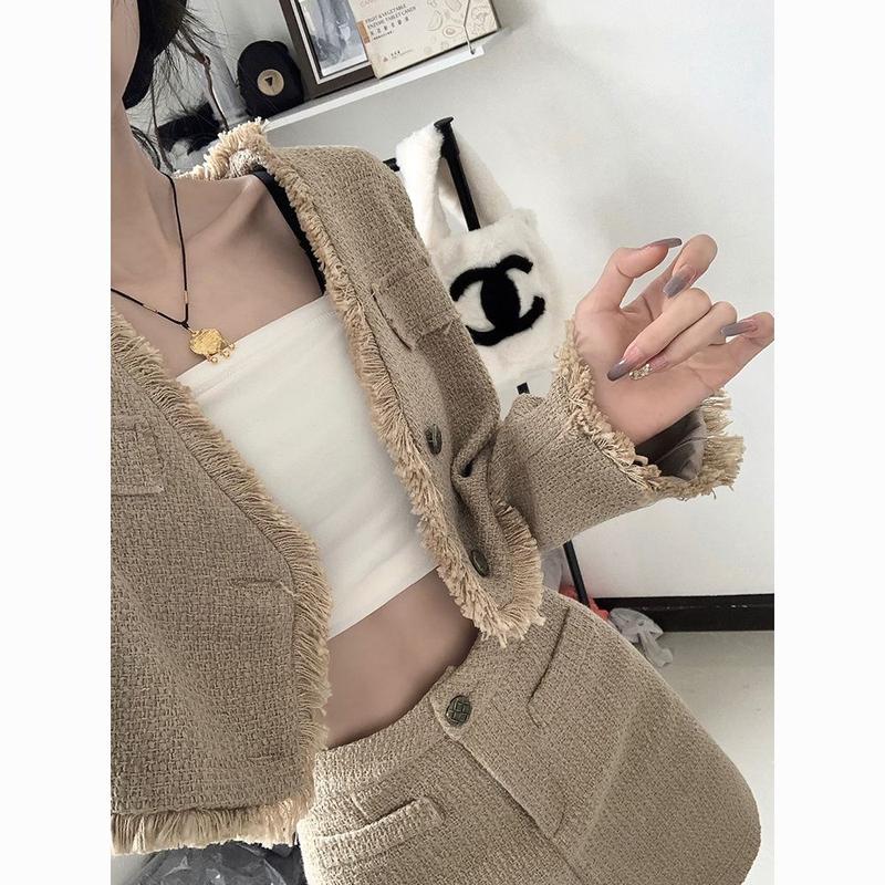 [Bộ Đồ Hai Mảnh] Phong Cách Cổ Điển, Thiết Kế Cô Gái Nóng Bỏng, Tua Rua, Cổ Chữ V, Áo Khoác Ngắn Nữ + Váy Eo Thon Cao 1