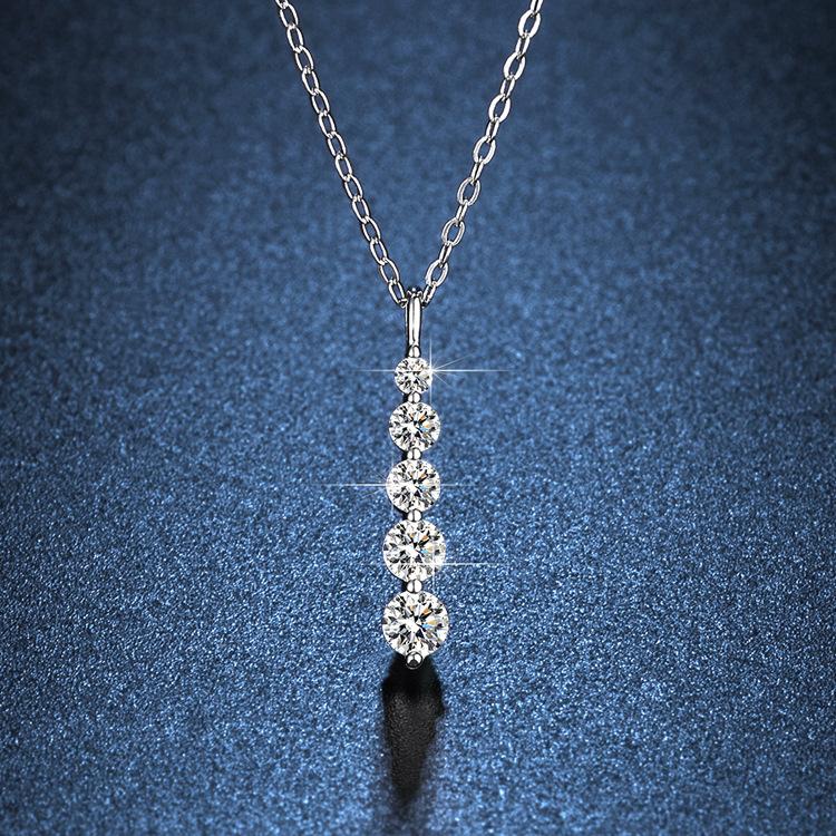 Hot Sale New Simulation Moissanite Straight Necklace Female Pendant Clavicle Chain Jewelry Internet Celebrity Same Style High Sense 0