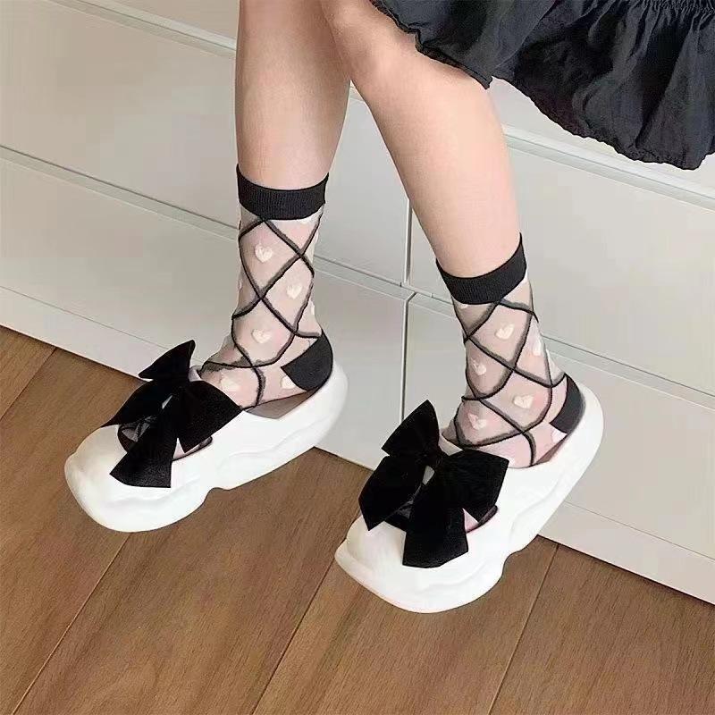 Product Introduction of 1/4pairs Lace Sock Women Sexy Ruffled Love Heart Pattern Transparent Sheer Mesh Sweet Glass Fiber  Silk Mid Tube Stocking 12