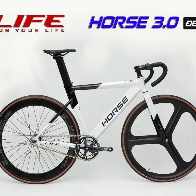 Xe Fixed Gear LIFE HORSE 3.0 khung nhôm bánh trước 3 đao có phanh + nhiều quà tặng - và xe HORSE FX2 bánh trước 3 đao tay cong giá học sinh