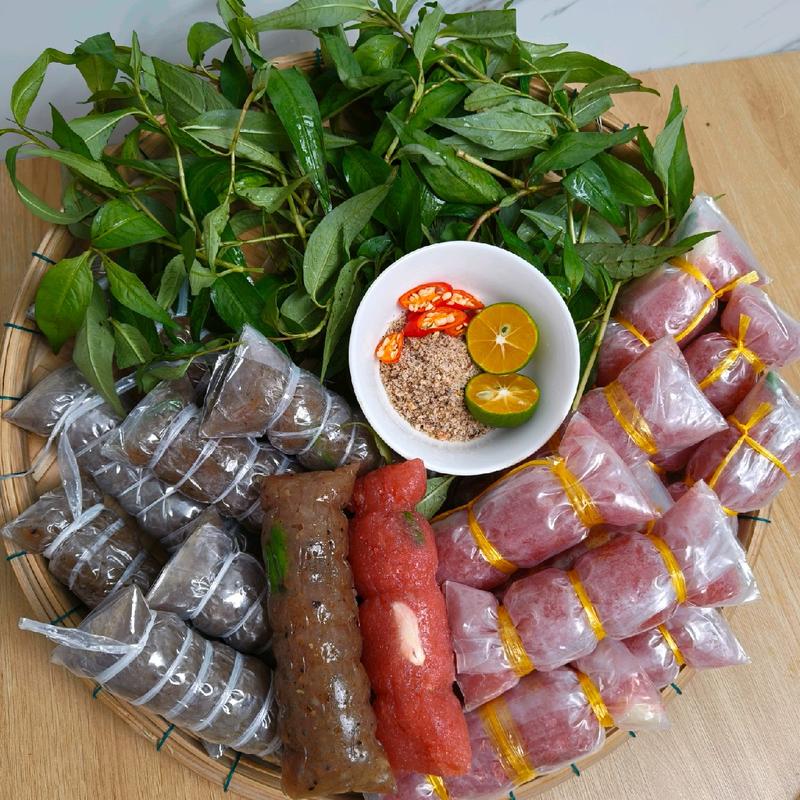 [ 75g ] NEM CHUA - NEM BÌ DẠNG ĐÒN MINI ( ĐẶC SẢN ĐỒNG THÁP) Tặng kèm muối tiêu