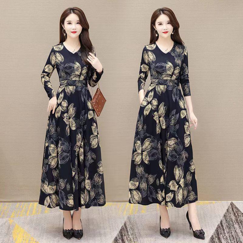 Product Introduction of Váy Dạ Hội Cho Phụ Nữ, Váy In Hình, Phong Cách Cho Mẹ TRUNG NIÊN, Váy Dài xòe Cổ Chữ V, Thích Hợp Cho Mùa Xuân Và Mùa Thu, Hàng Mới Về, Bó Eo, Ngoại Cỡ Gợi Cảm, 2024, Váy Cho Phụ Nữ 2
