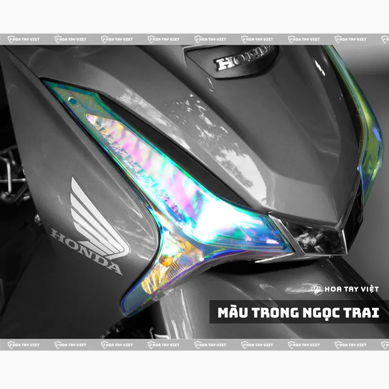 Decal demi xe FUTURE chuyển màu cao cấp chống trầy đèn định vị xe honda Future 3