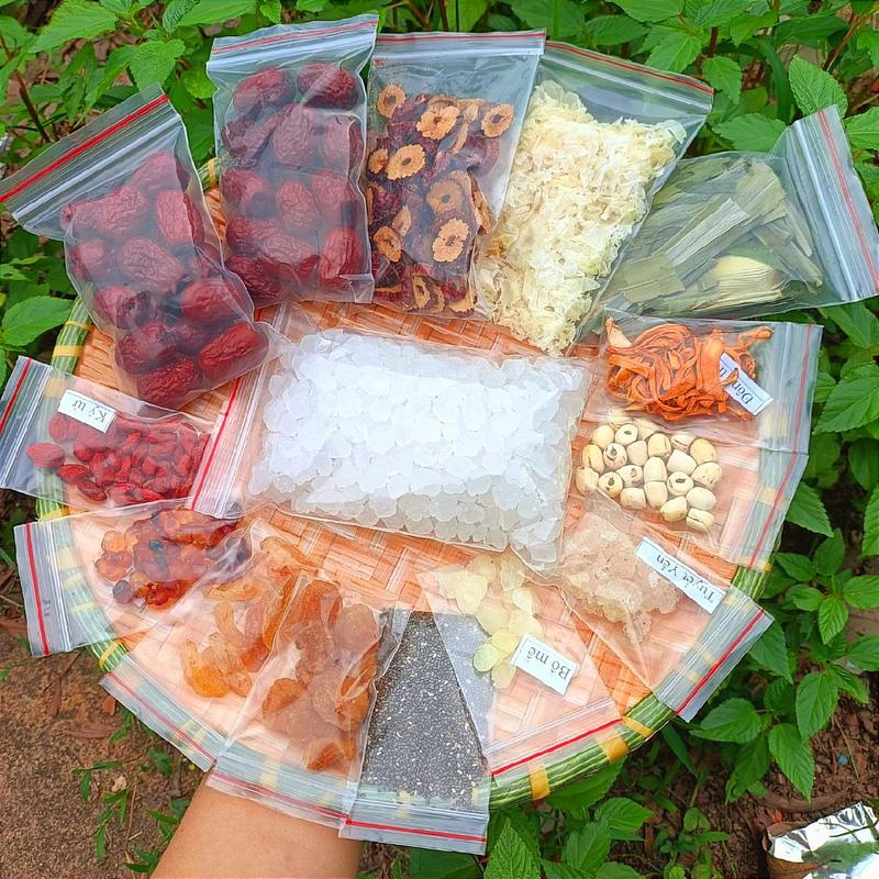 chè dưỡng nhan tuyết yến 400g 14 vị tặng tuyết yến, lệ đào, hạt sen ( thành 15 vị nếu chọn Tặng thêm Quế Hoa )