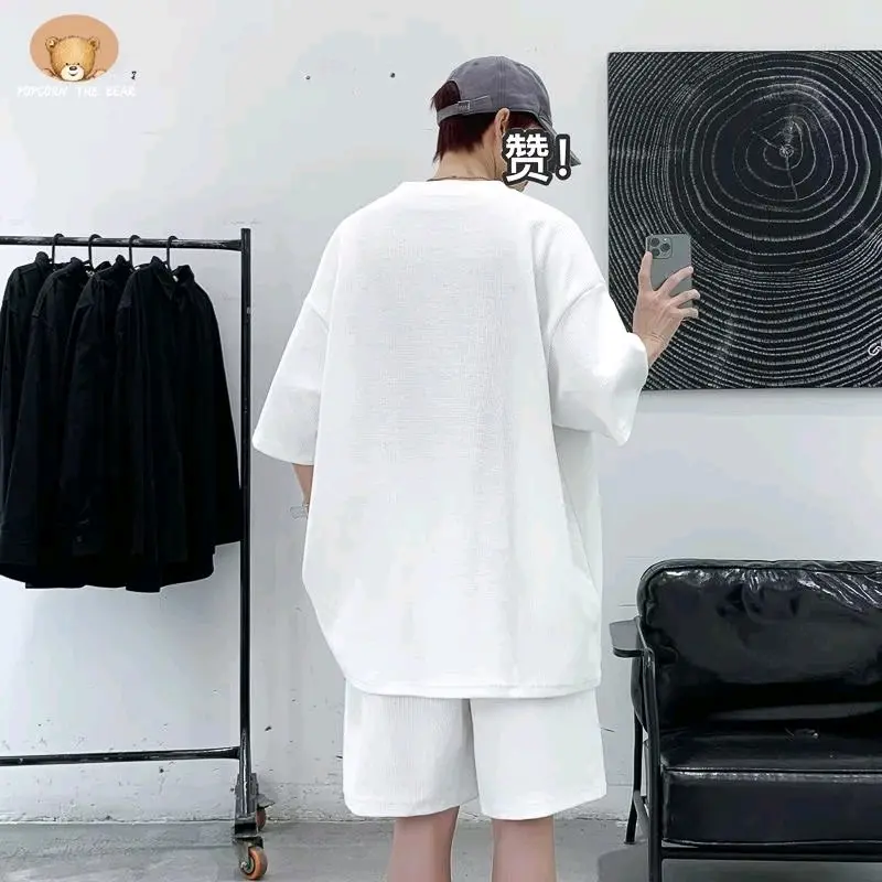 T-shirt setelan kekinian terbaru Pria KAOS NEW TREND,NEW ARRIVAL KEKINIAN,KAOS +CELANA FASHION NEW ARRIVAL BARU MODEL FASHION SET Hitam Katun 6