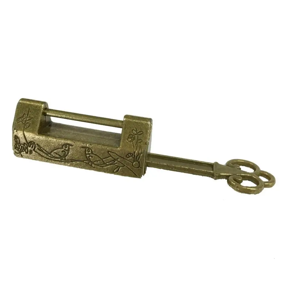 Antique Alloy Mini Treasure Chest Jewelry Box Padlock Key