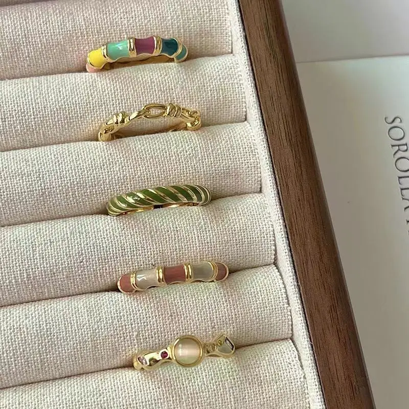 Desain Mode Cincin Dopamin Pelangi Cincin Jari Telunjuk Wanita Cincin Dekorasi Harian