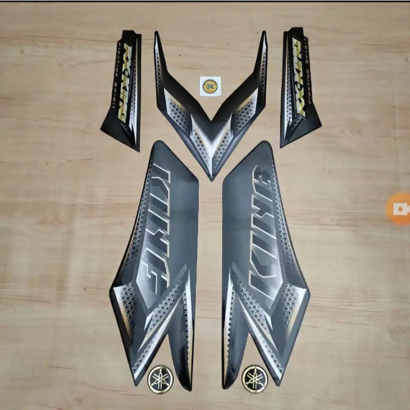 striping RX king 2008 hitam+satu set emblem+bonus stiker ok+stiker garansi 3 tahun ori