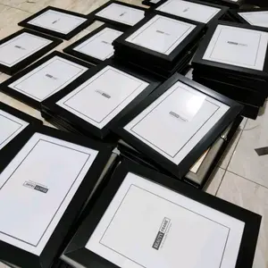 Bingkai Kaca Figura untuk Foto Ukuran 4R, 5R, 8R, 10R, dan A4 dari Fiber