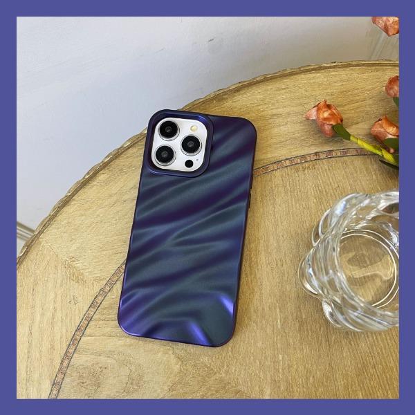 Product Introduction of Three-dimensional pleated wavy pattern for Apple 15promax/15pro/15/14/14 promax/14pro/13promax/13/13pro/12/12promax/12pro/11 mobile phone case 11