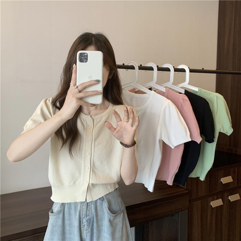Product Introduction of Áo Thun ngắn Tay Phong Cách Mới Mùa Hè, Cổ Chữ O, Dễ Phối Đồ Dành Cho Nữ, Ngắn Ngắn Tay, Một Hàng Cúc, Áo Cardigan Dệt Kim, Đơn Giản 10