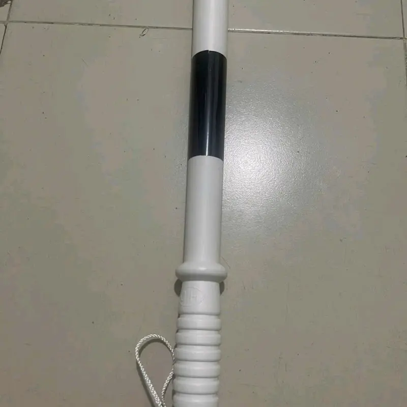 Gậy chỉ huy giao thông hỗ trợ công trường và điều tiết giao thông tốt hơn, an toàn hơn 2