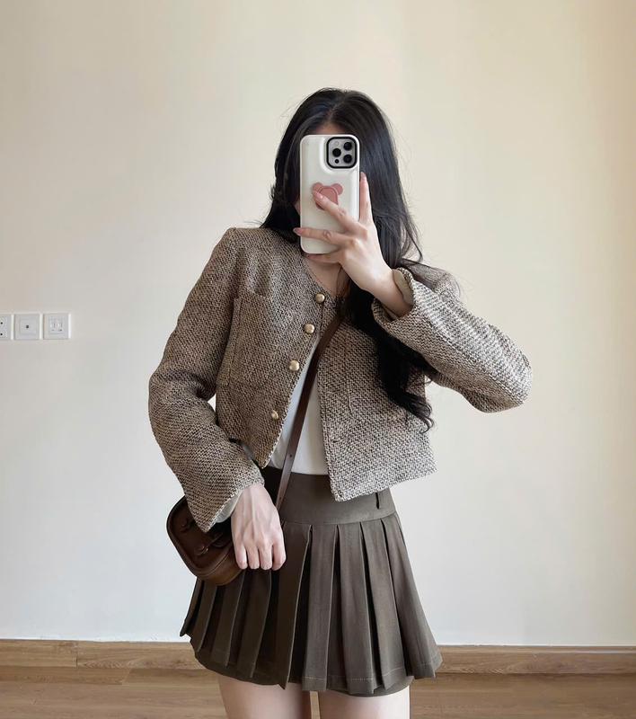 Áo Khoác Dạ Kẻ Croptop Form Tiểu Thư Miho House