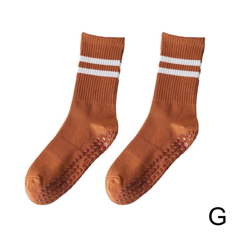Product Introduction of 1 Pair Breathable Yoga Socks Anti-slip Sports Socks Dance Fitness Socks Training Pilates Socks I4W8 48