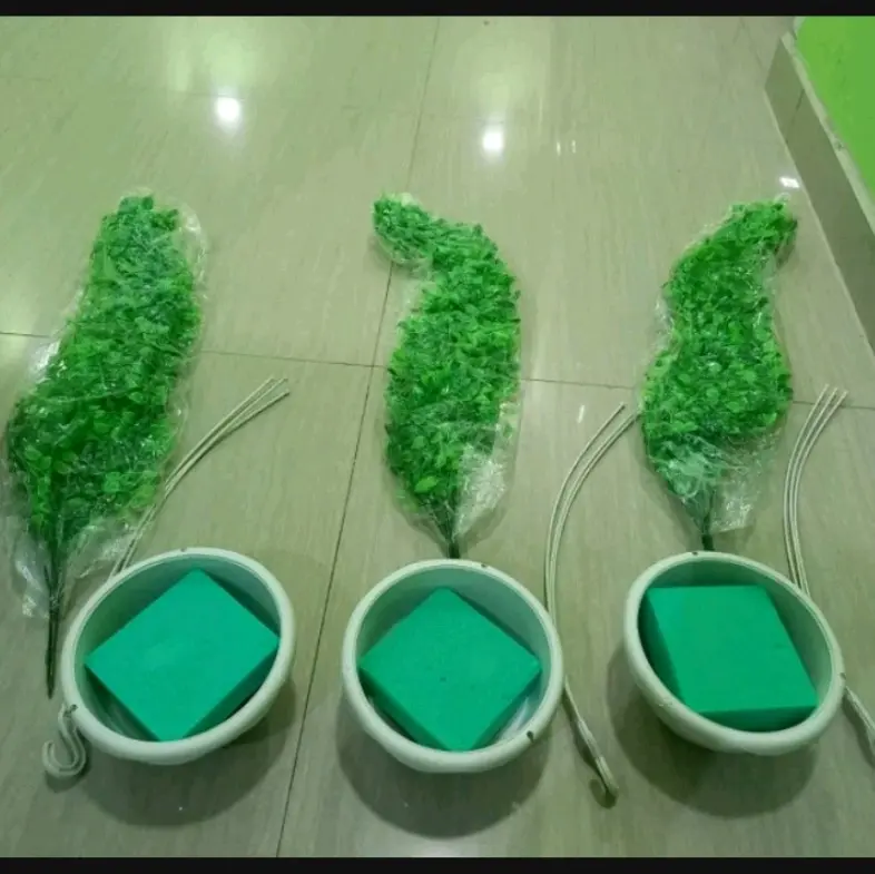 paket 3 set pot gantung dan daun kemuning hiasan teras rumah 3