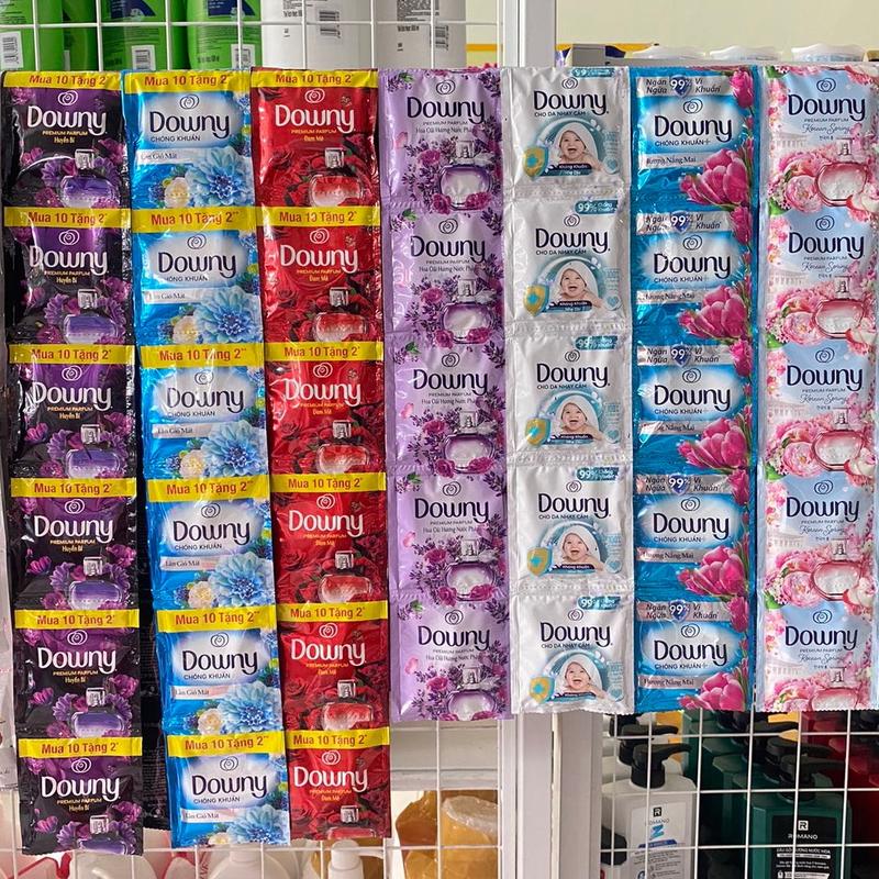 COMBO 7 DÂY NƯỚC XẢ DOWNY 76 gói ĐỦ MÀU