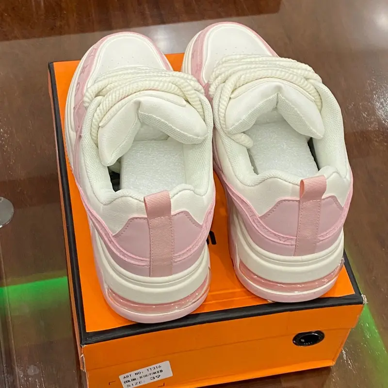 Giày thể thao nữ màu hồng bi siêu xinh,sneaker luôn vui tươi full box size 36-40 2