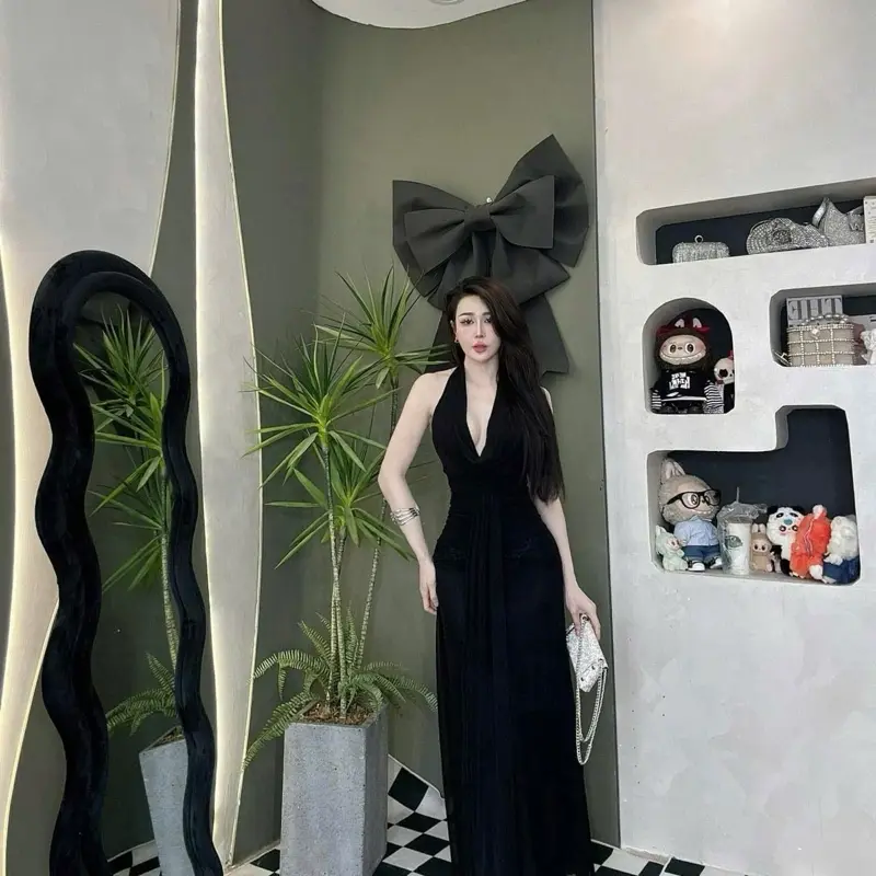 Đầm thiết kế yếm cổ đỗ xoè/ đầm yếm cổ đỗ maxi xoè 8