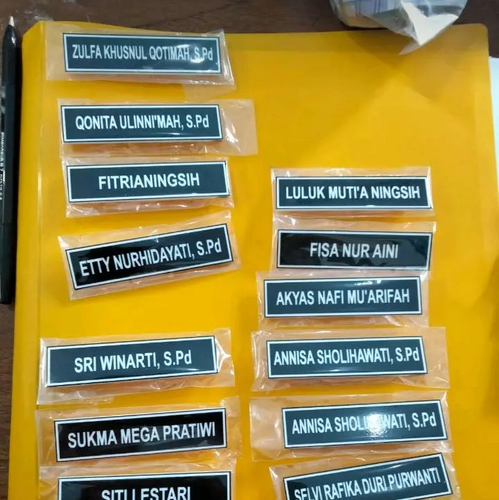 NAME TAG AKRILIK KEREN