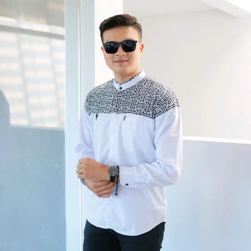 Baju Koko Elrumi lengan panjang motif Falcon kombinasi Batik Warna Putih 0
