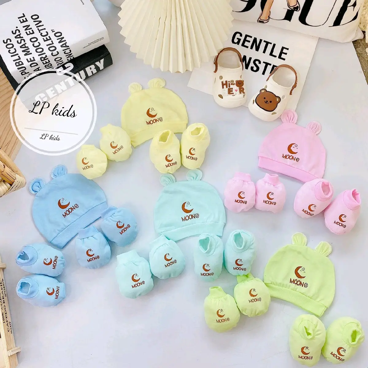 combo 5 bộ mũ+ bao tay+ bao chân vải  cotton cho bé Jean