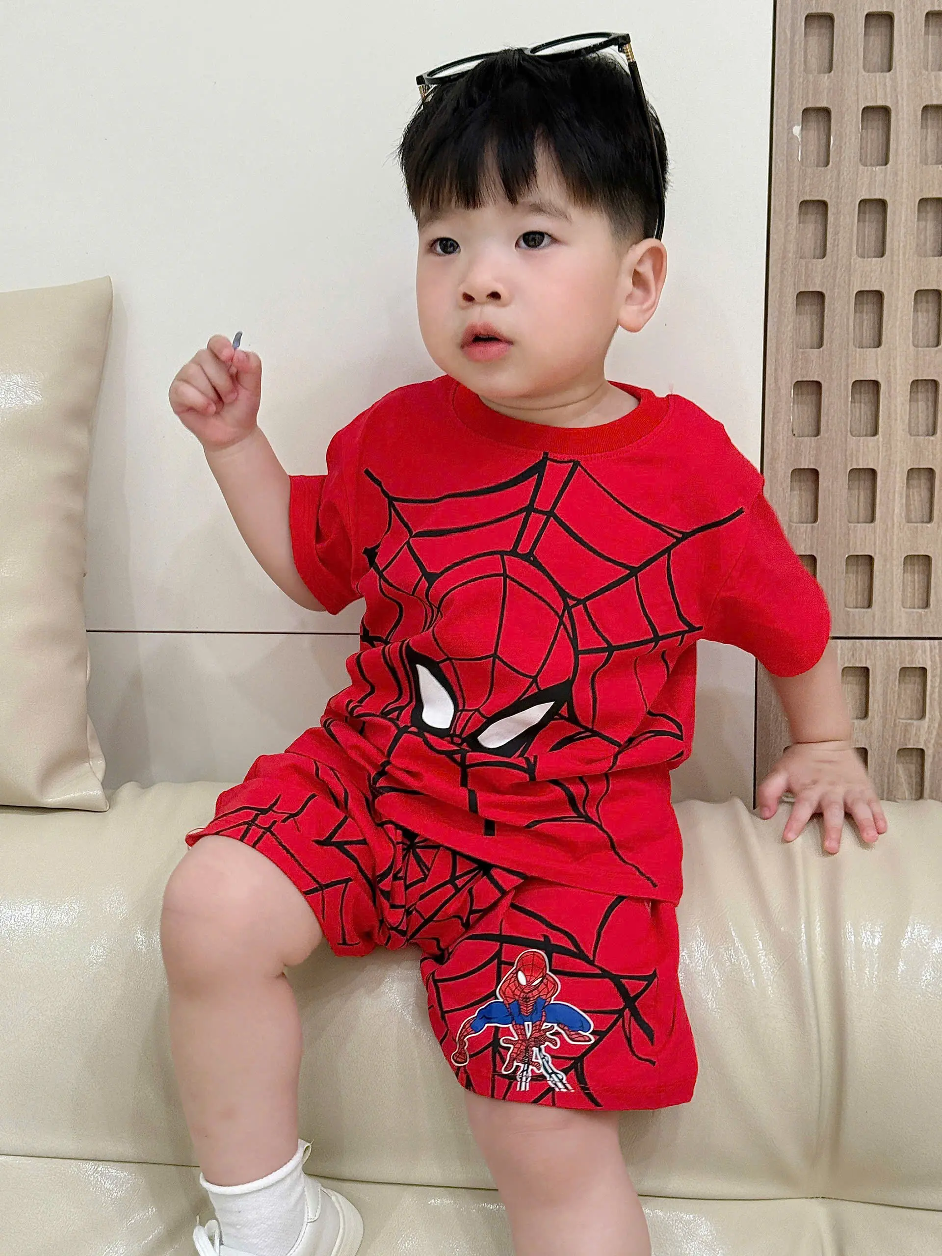 Bộ cotton cộc tay in hoạ tiết Người Nhện cho bé trai, combo áo và quần spiderman cộc tay cho bé trai