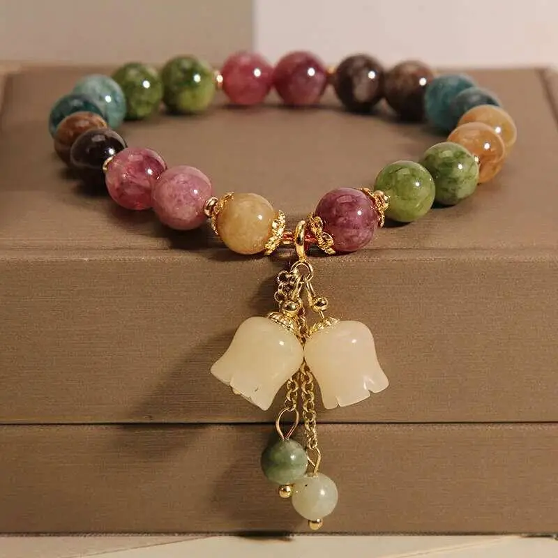 Fashion Natural Stone Bracelet Elegant Lily of the Valley wer Pendant Elastic Beaded Bracelets for Women Party Jewelry Gift
