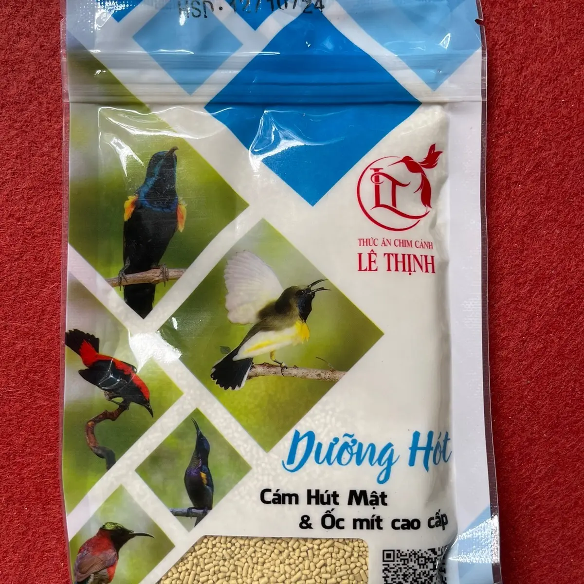 cám chim hút mật giúp chim khỏe mạnh căng lửa