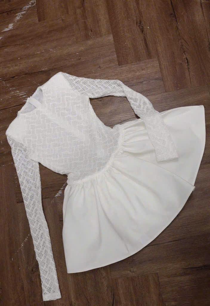 Product Introduction of Đầm tay dài ren mềm tà xòe tiểu thư sang chảnh tôn dáng Meri Dress Biu Clothing BB0371 Nữ Women Sen Kem váy  tiệc 12