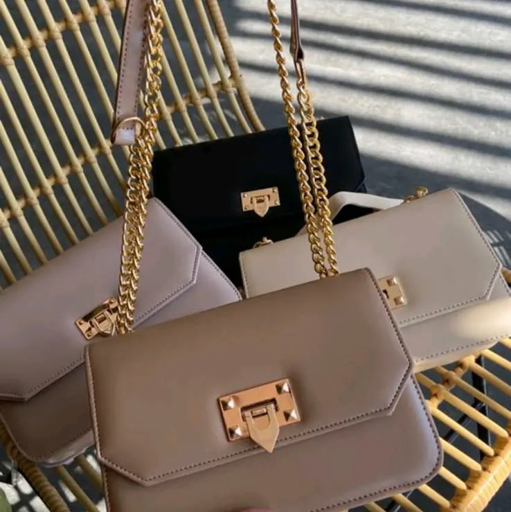 tas lokal code Ala" ck lokal rasa import