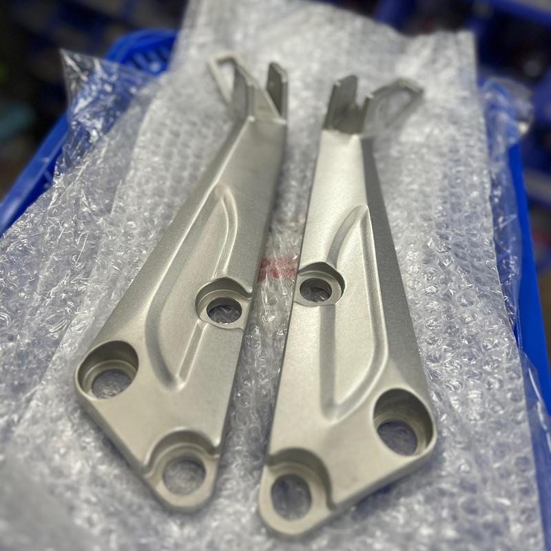  Gác Chân dài 2004 gắn xe wave nhỏ thailand 