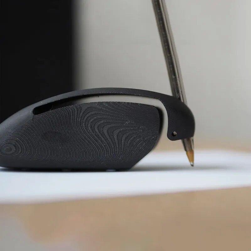Creative Writing and Drawing Assistance Device . Innovative Tool for Writing and Drawing 3